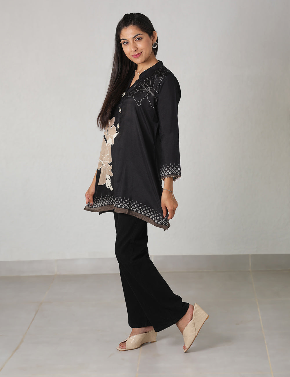 Black Muslin Short Kurti