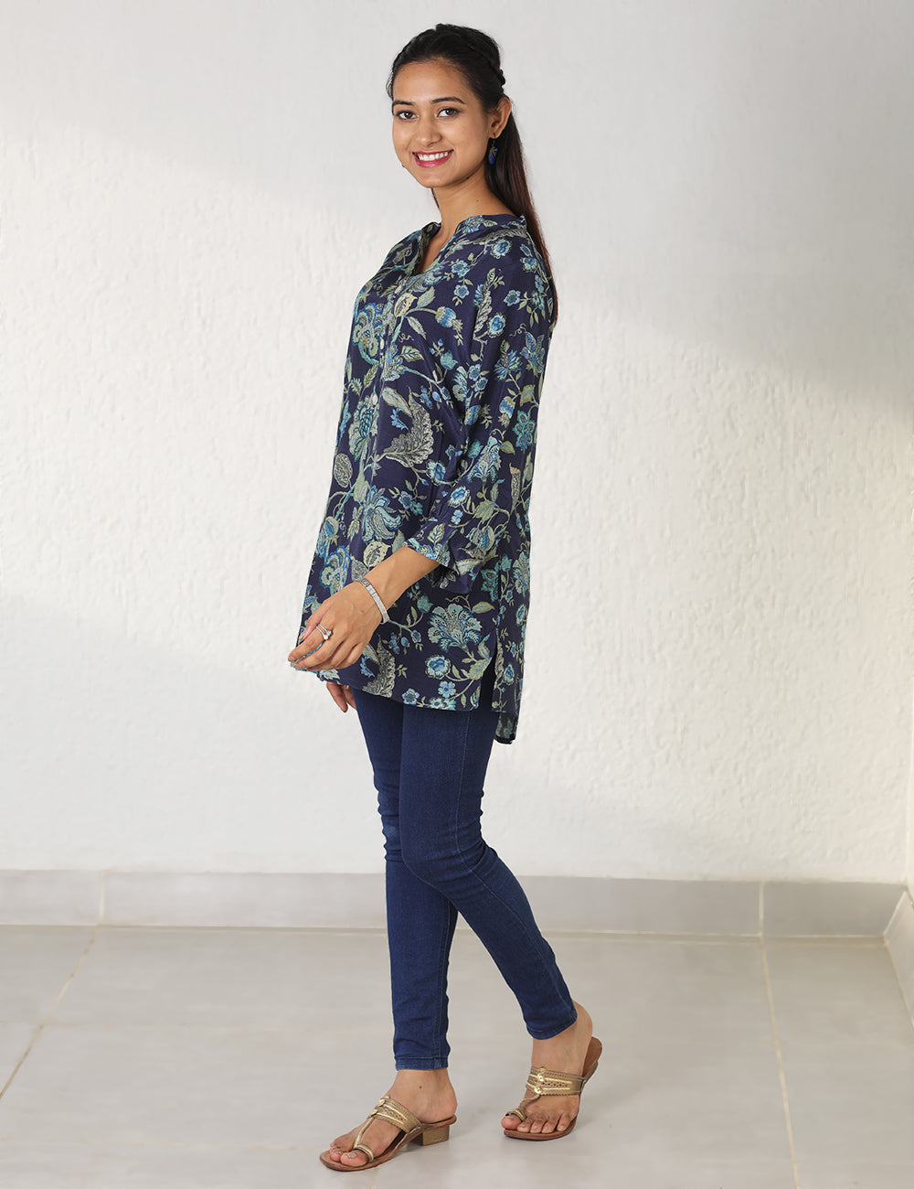 Blue Kalamkari Printed Short Kurti