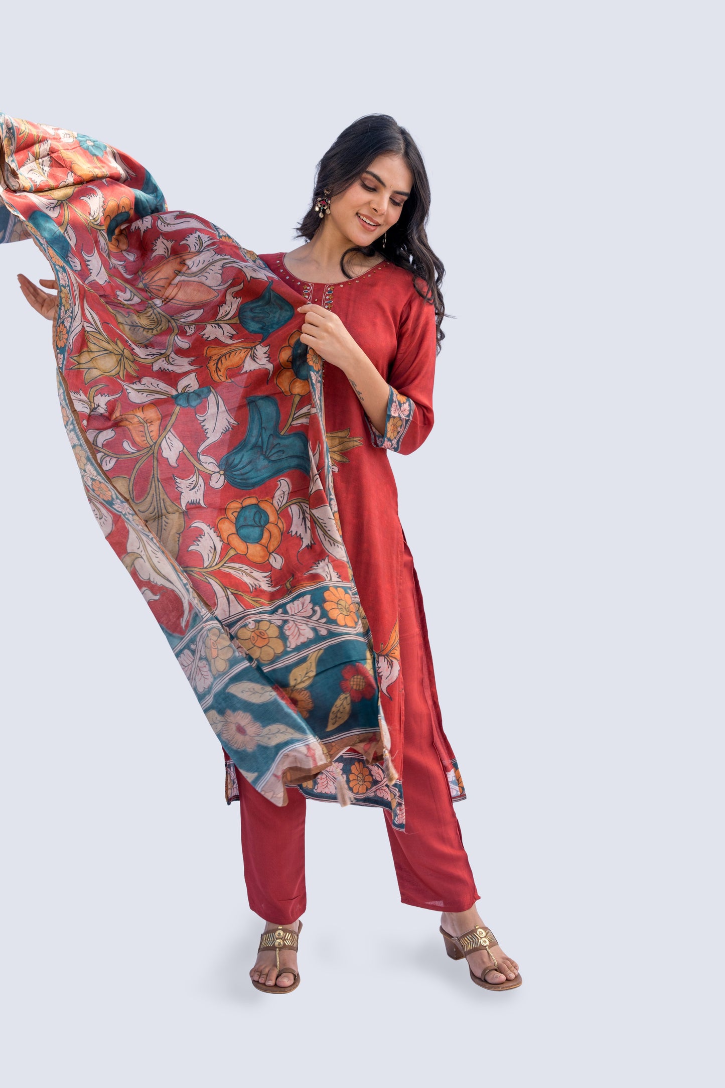 Floral Jari Embroiderey Yoke