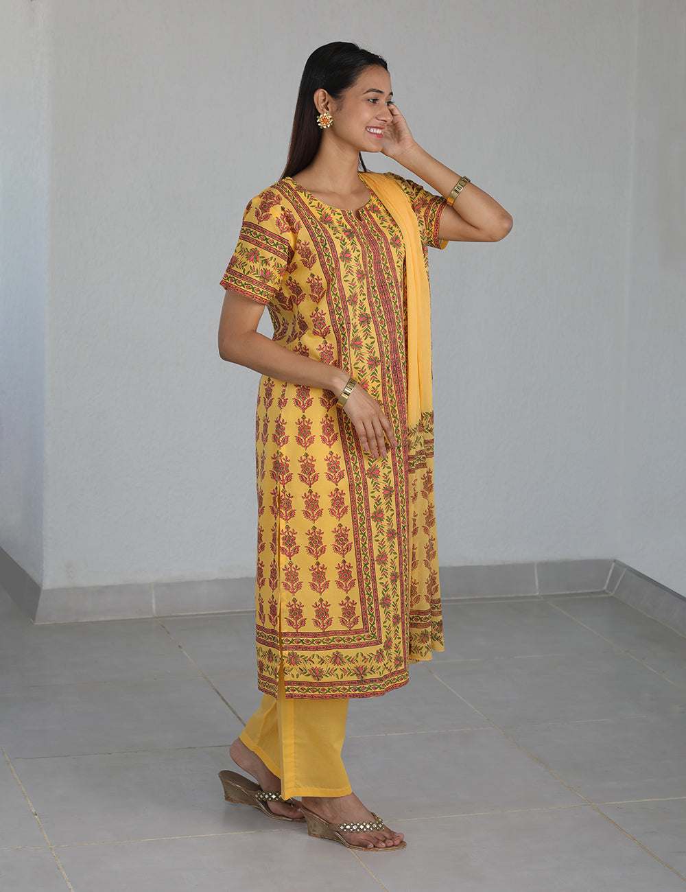 Fiza Ethnic Suit