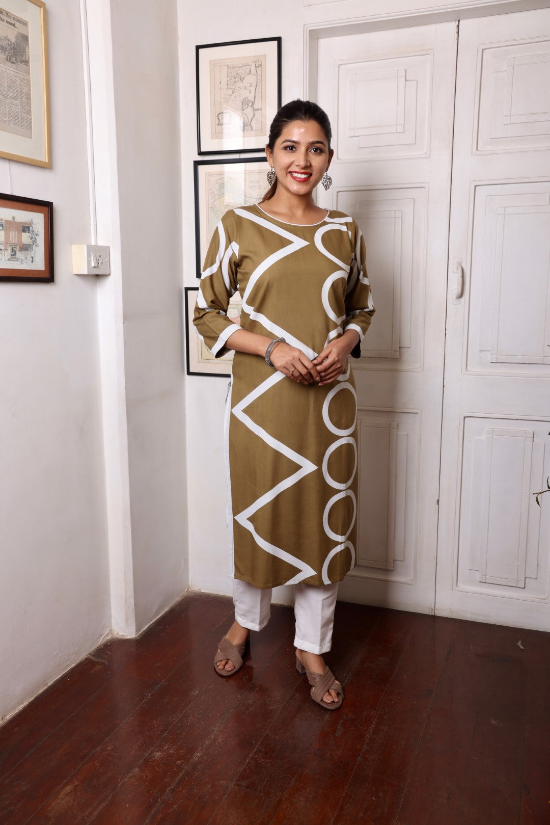 Green Geometric Rayon Printed Long Kurta