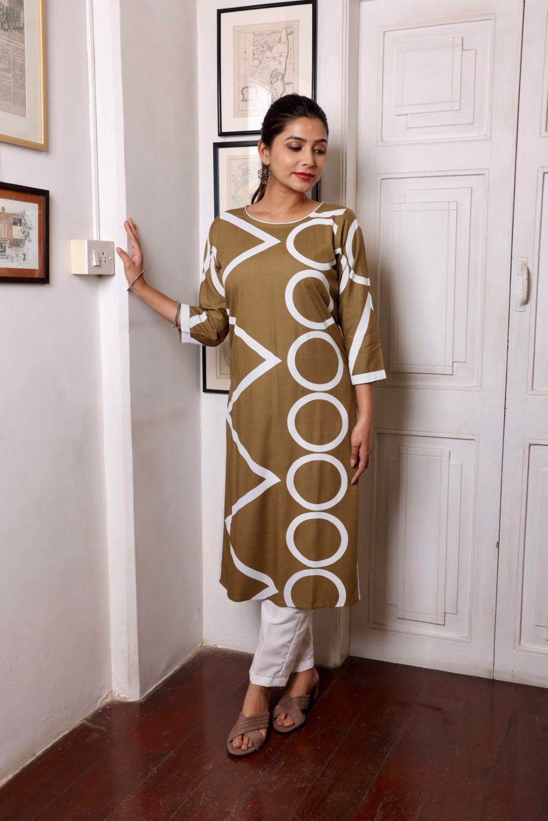 Green Geometric Rayon Printed Long Kurta