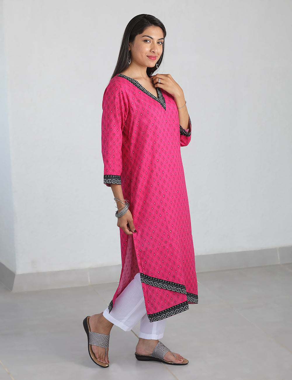 Pink V Neck Long Kurta