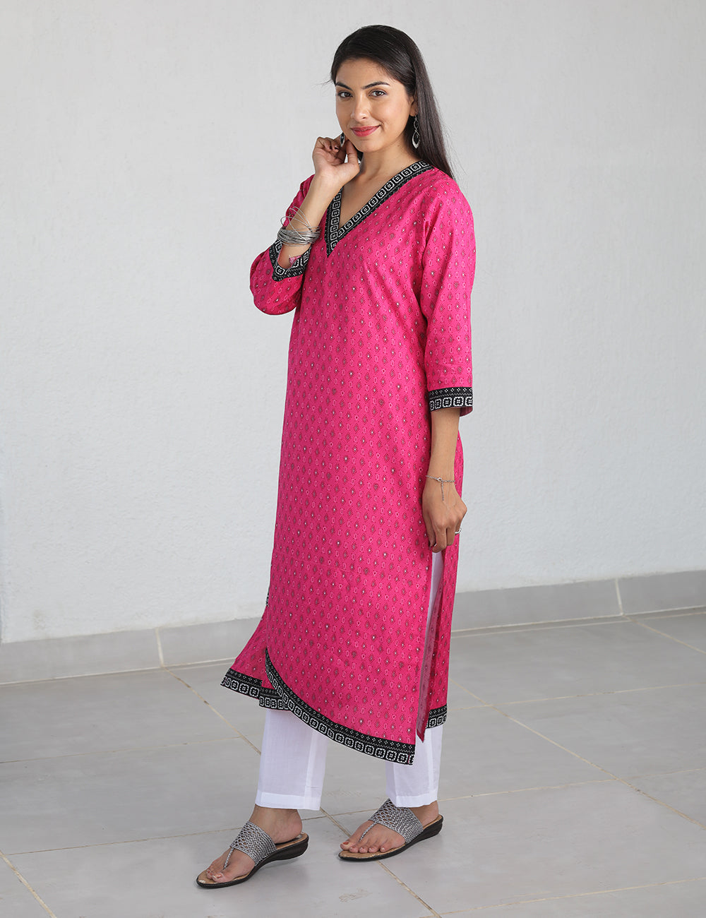 Pink V Neck Long Kurta