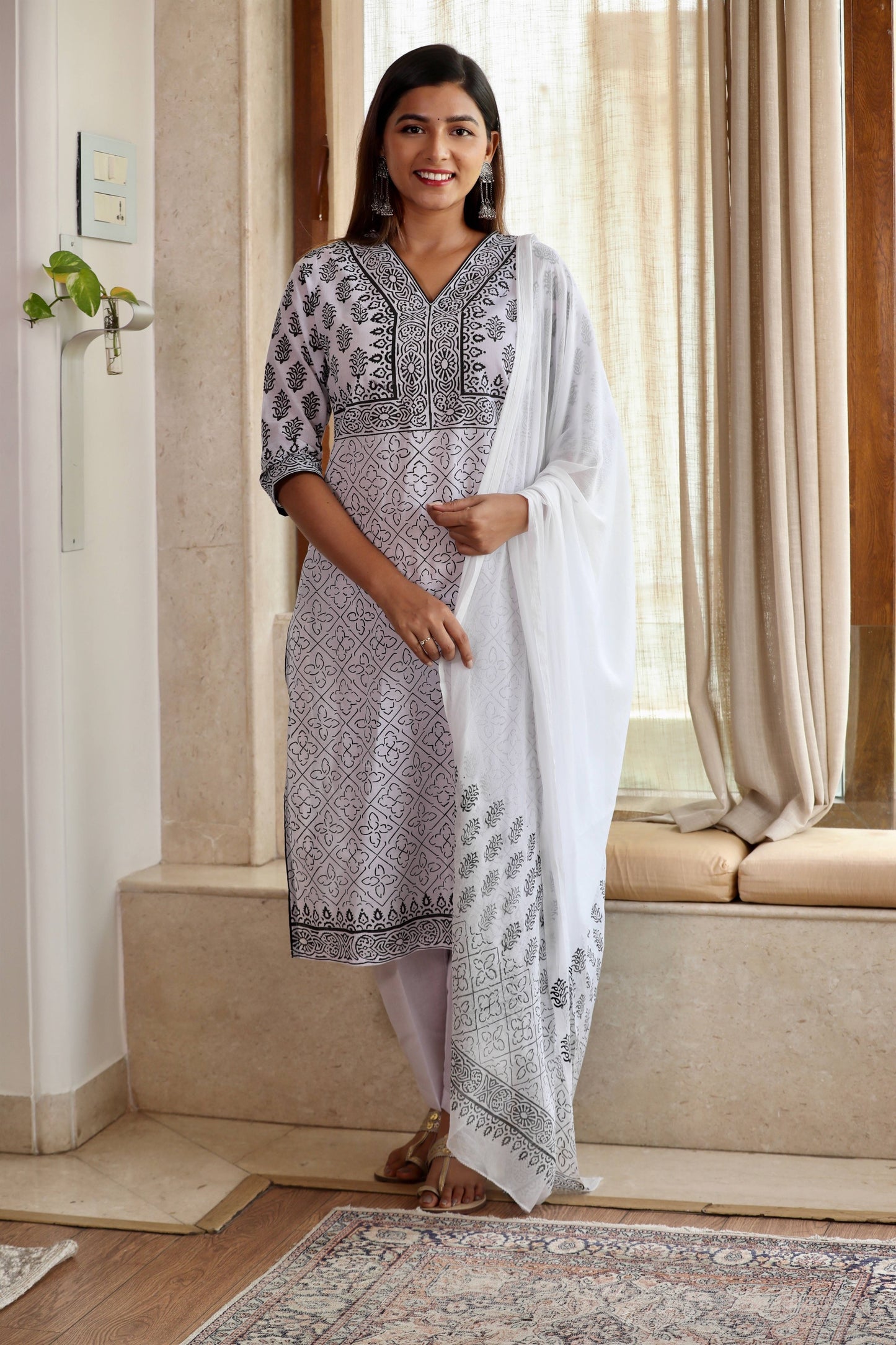 Sonia Ethnic Suit