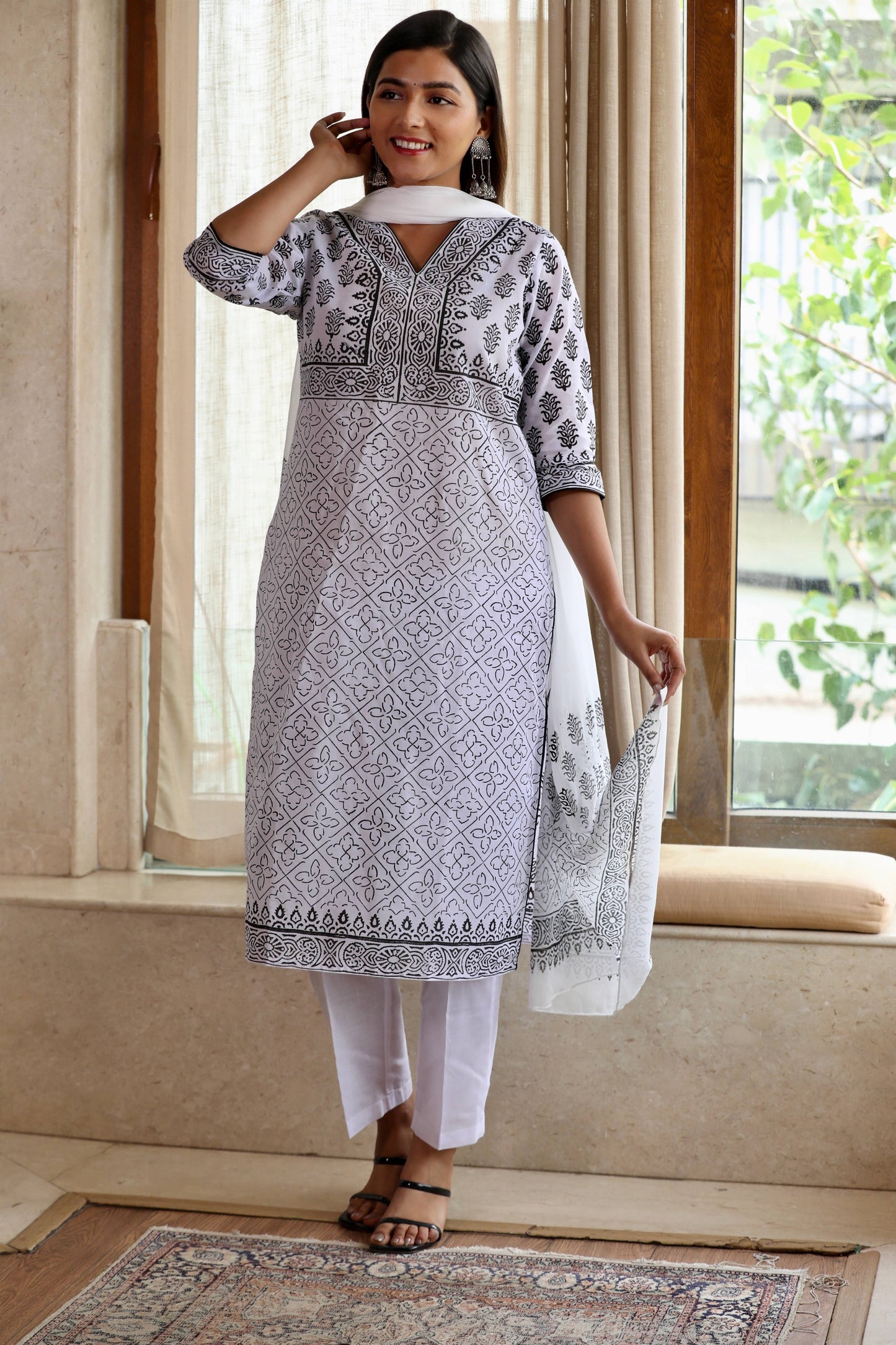 Sonia Ethnic Suit