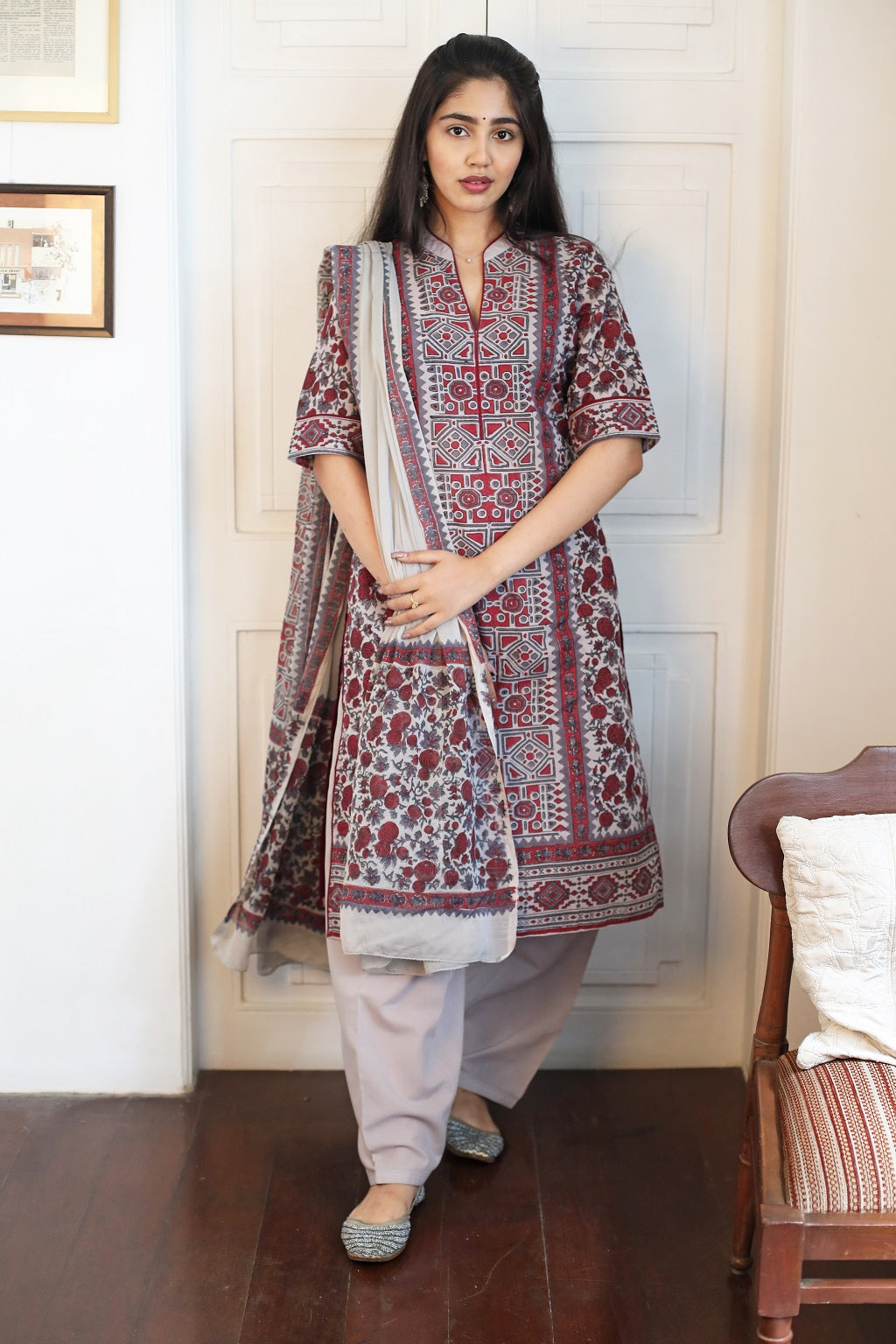 Floral Abstract Ethnic Suit