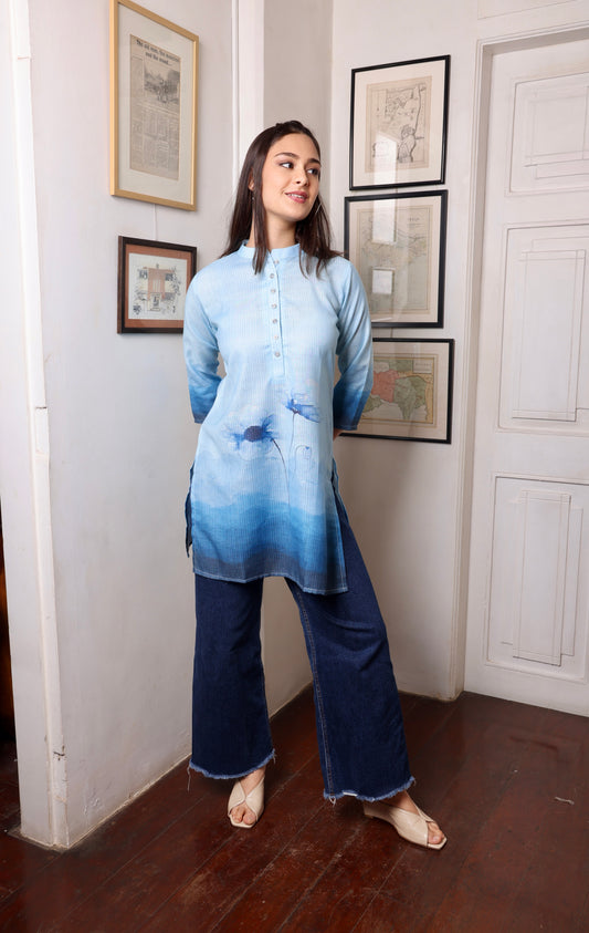 Blue Shaded Printed Linen Short Kurti