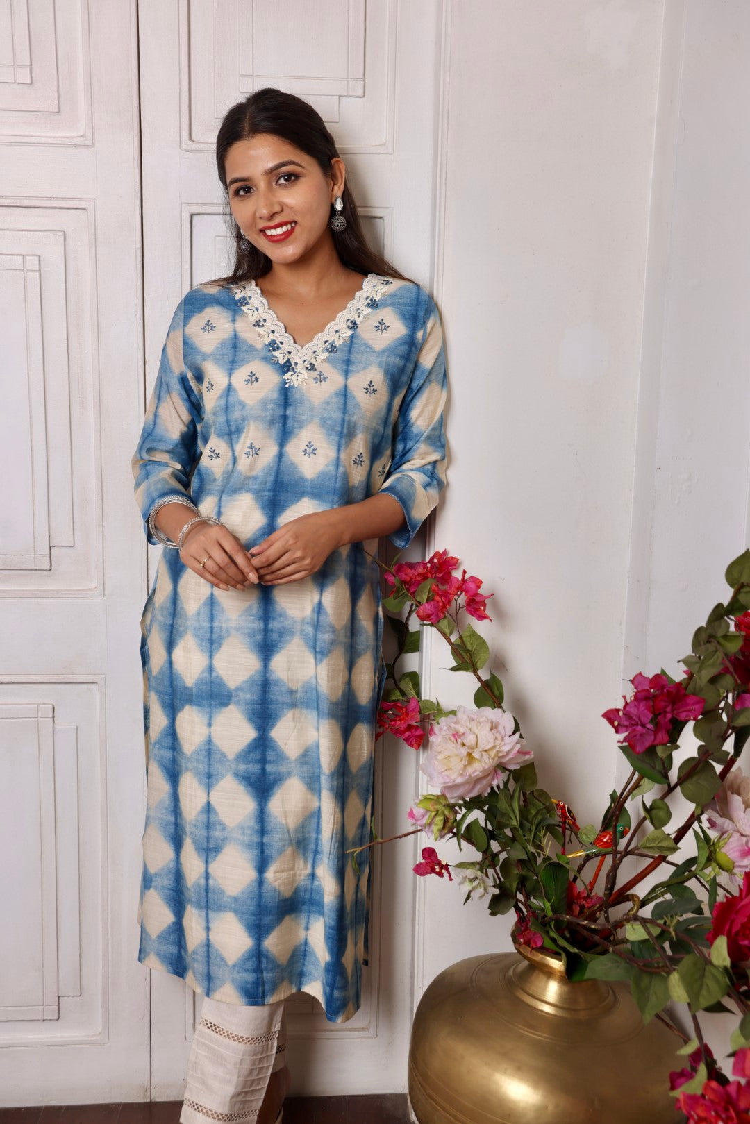 Blue White Cutwork Neck Long Kurta