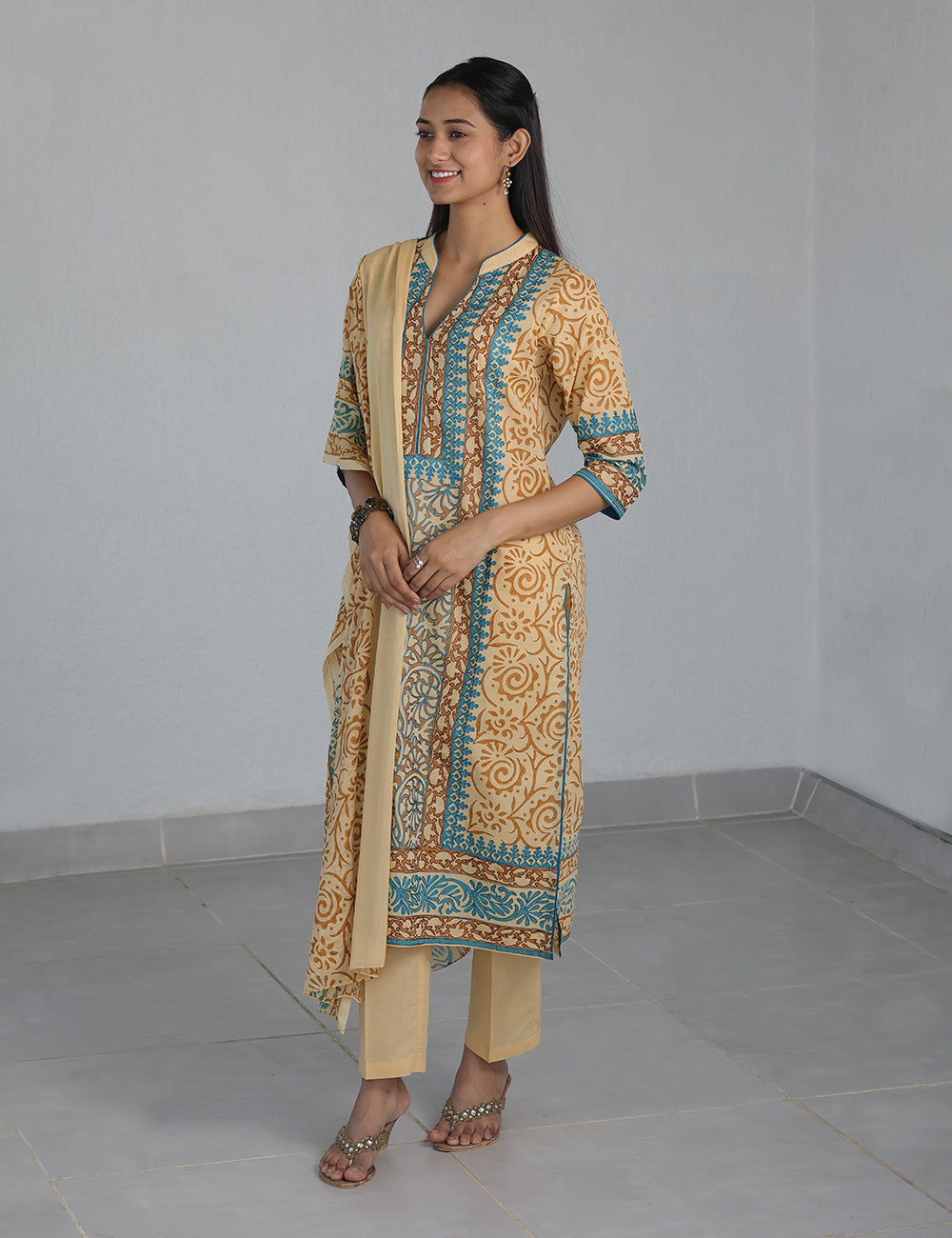 Mukta Ethnic Suit