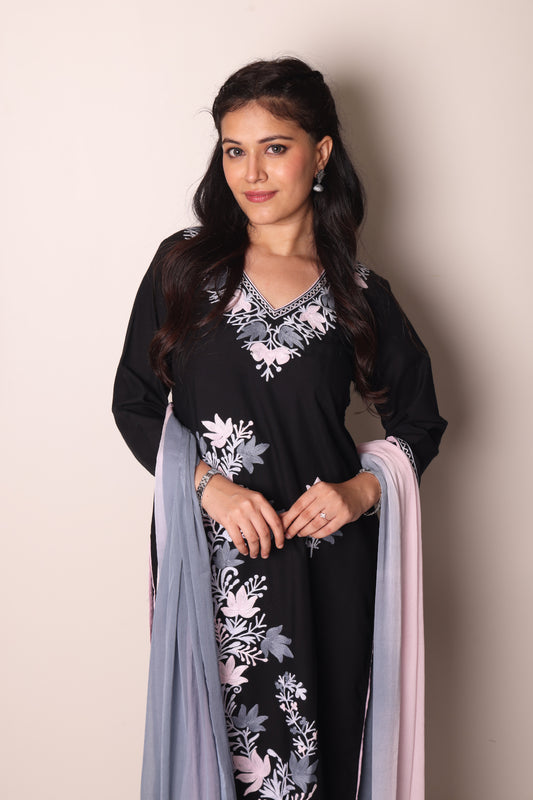 Shaded Aari Embroidery