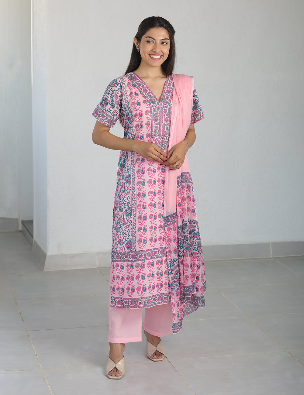 Zainab Ethnic Suit