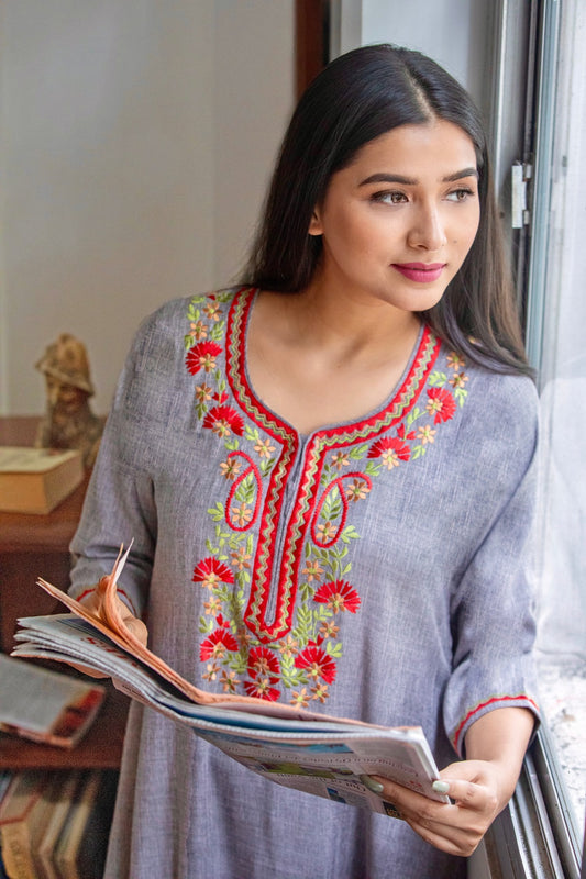 Ambi Floral Yoke Kaftan